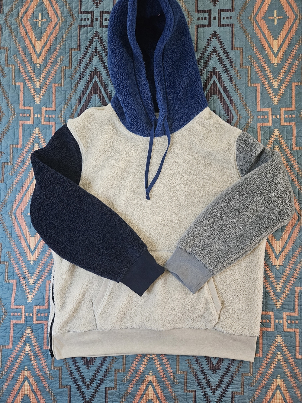 Men's Colorblock Fleece Hoodie - Blue, Navy‎ & Gray